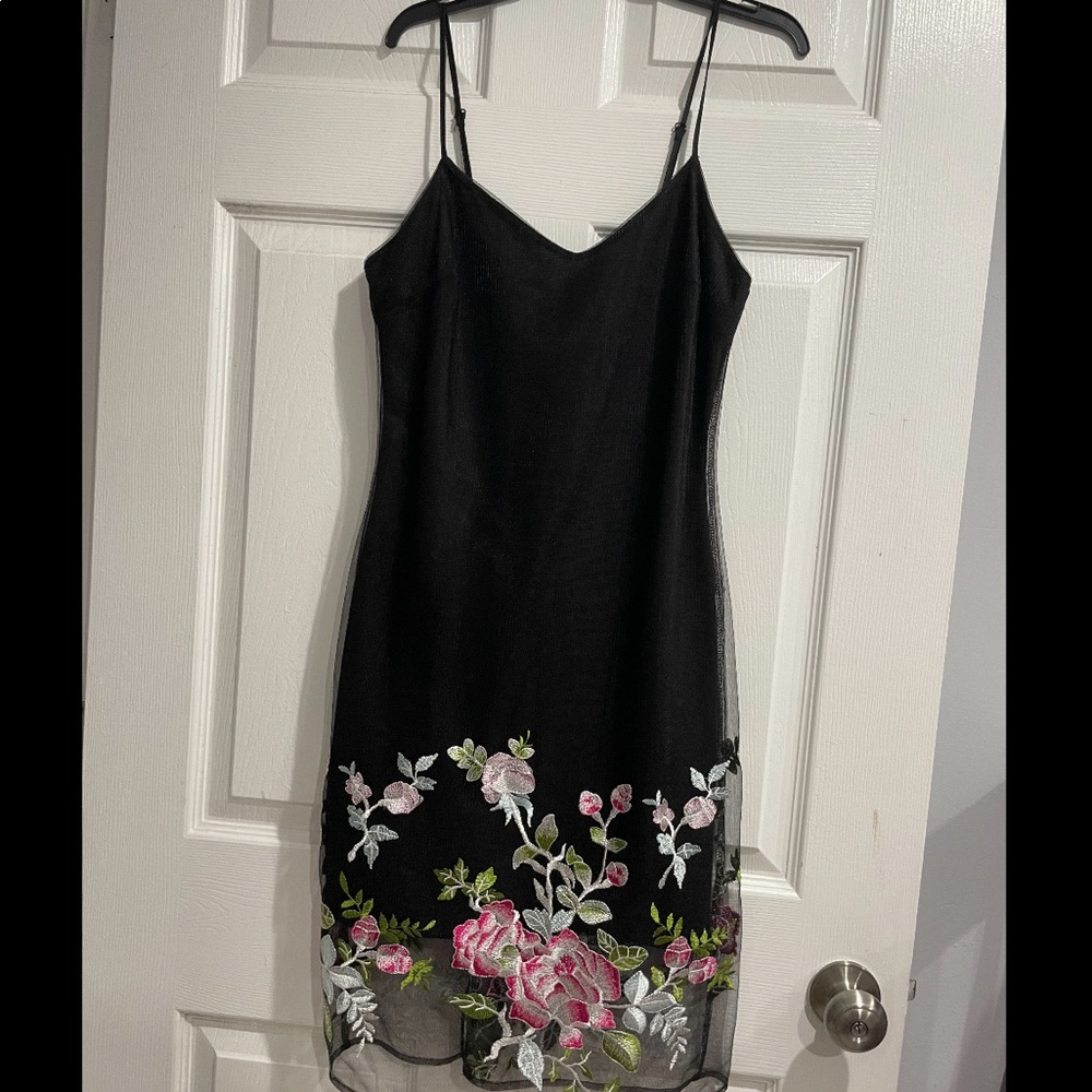 New Look Black Bodycon Floral Slip Dress
